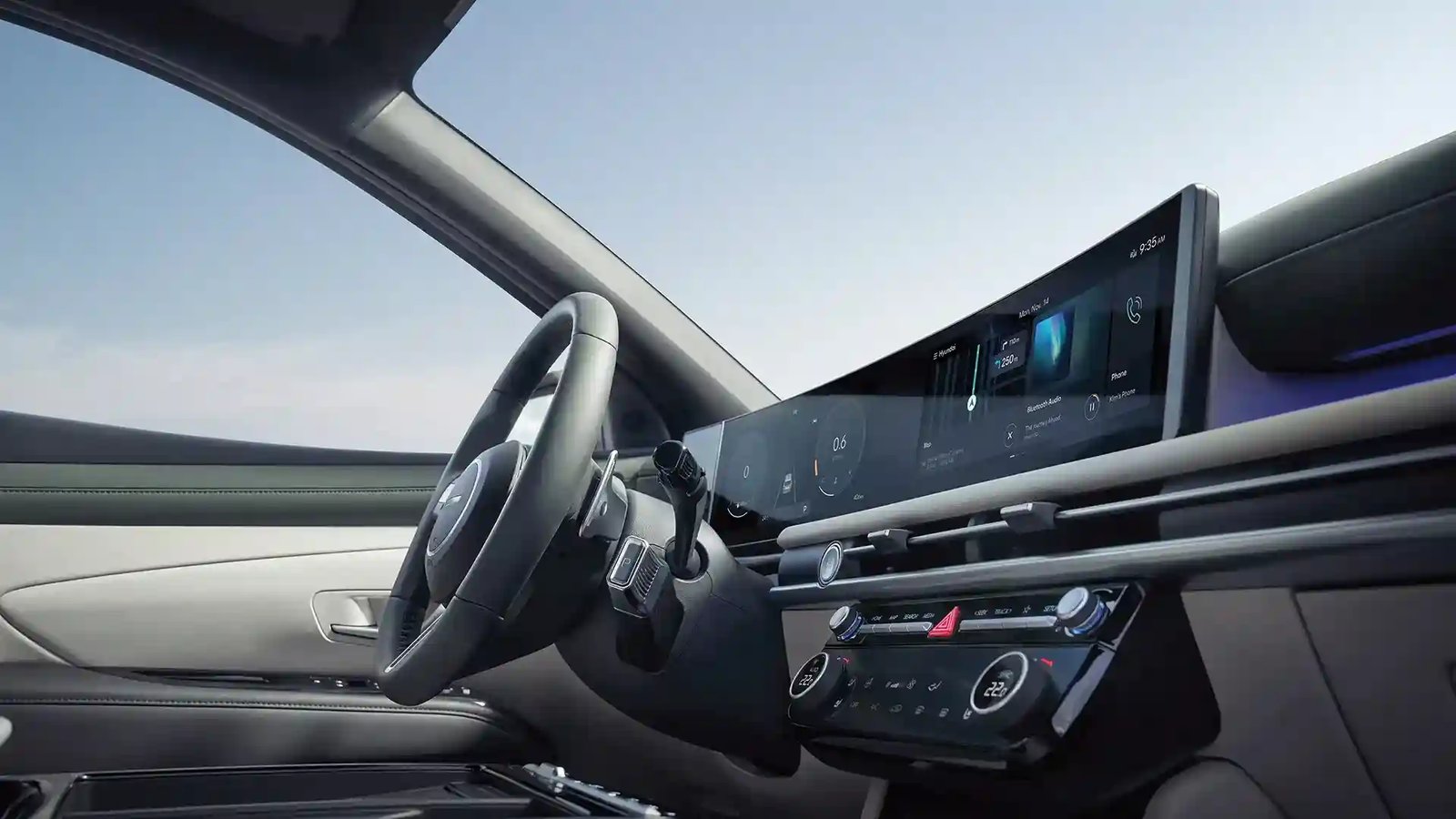 Pantalla táctil de 12,3'' con Apple CarPlay y Android Auto
